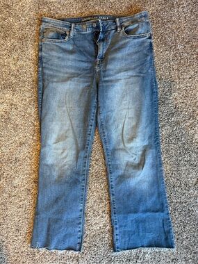 American Eagle Outfitters Women’s Light Blue Bootcut Jeans